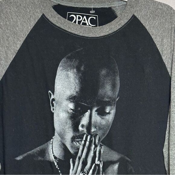 2PAC Black and Gray Men's Shirt size Large L 2 Pac - Picture 3 of 4